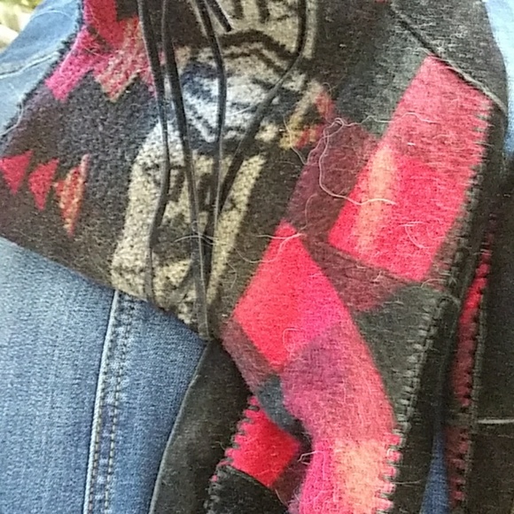 ππ Madden Girl Booties - Picture 4 of 4